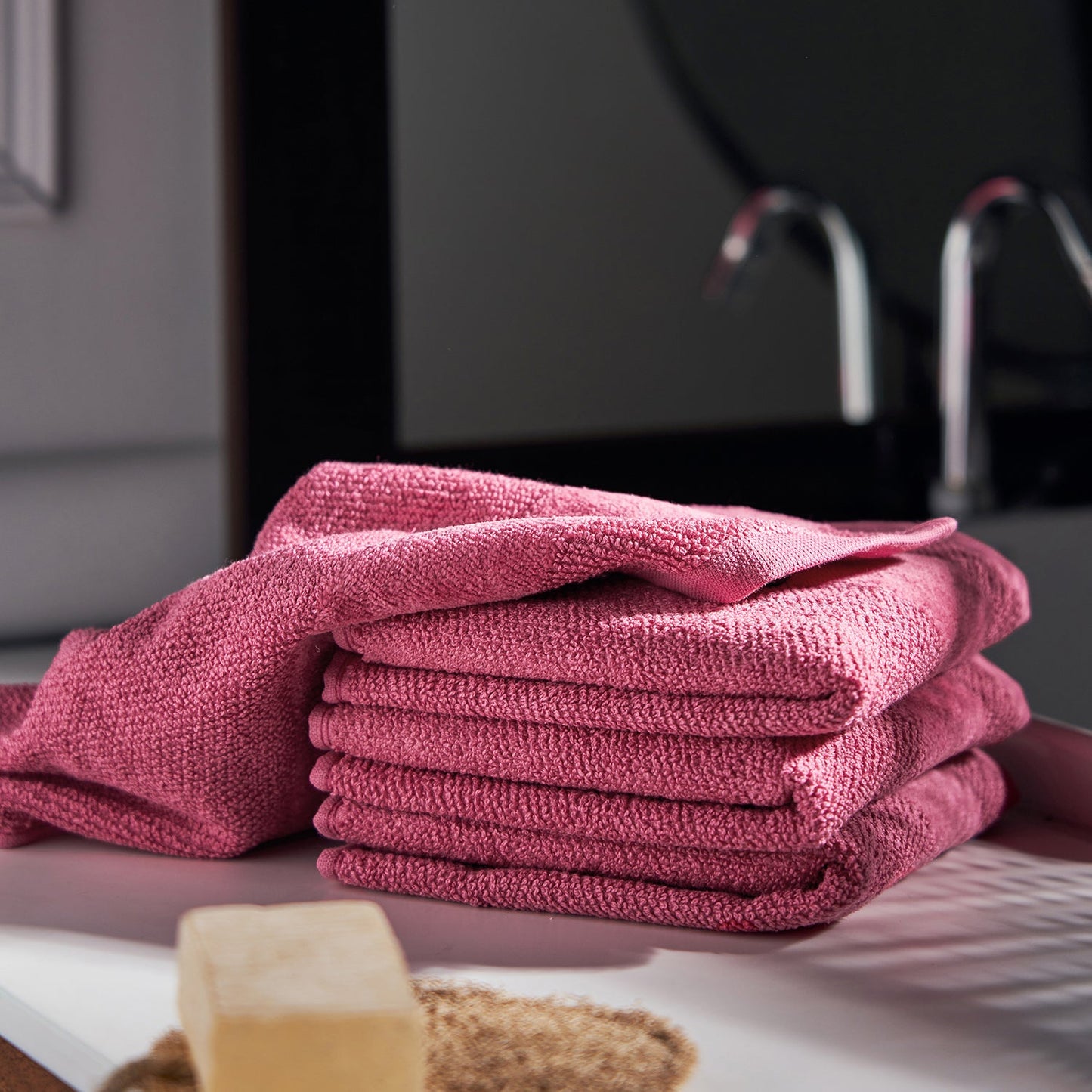 Set Of 8 Dark Pink Cotton Face Towels