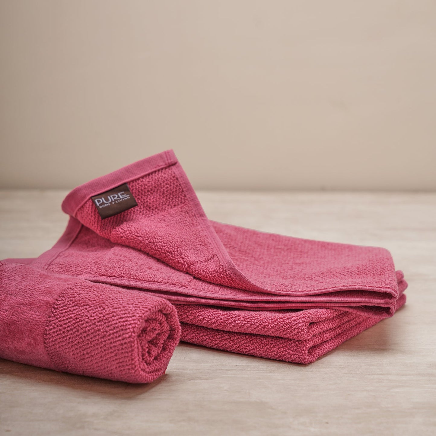 Set Of 4 Dark Pink Cotton Hand Towels