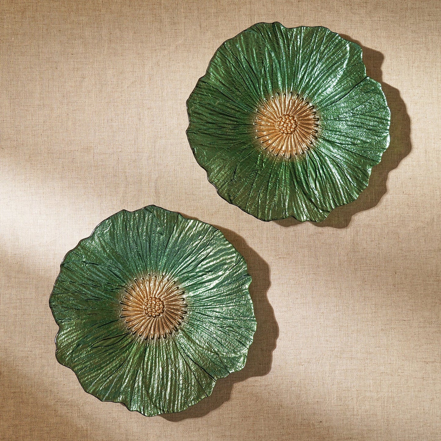 Set of 2 Green Floral Shaped Glass Dinner Plates