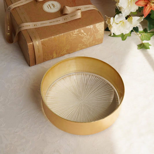 Clear and Gold Serving Bowl with Goil Foil Rim