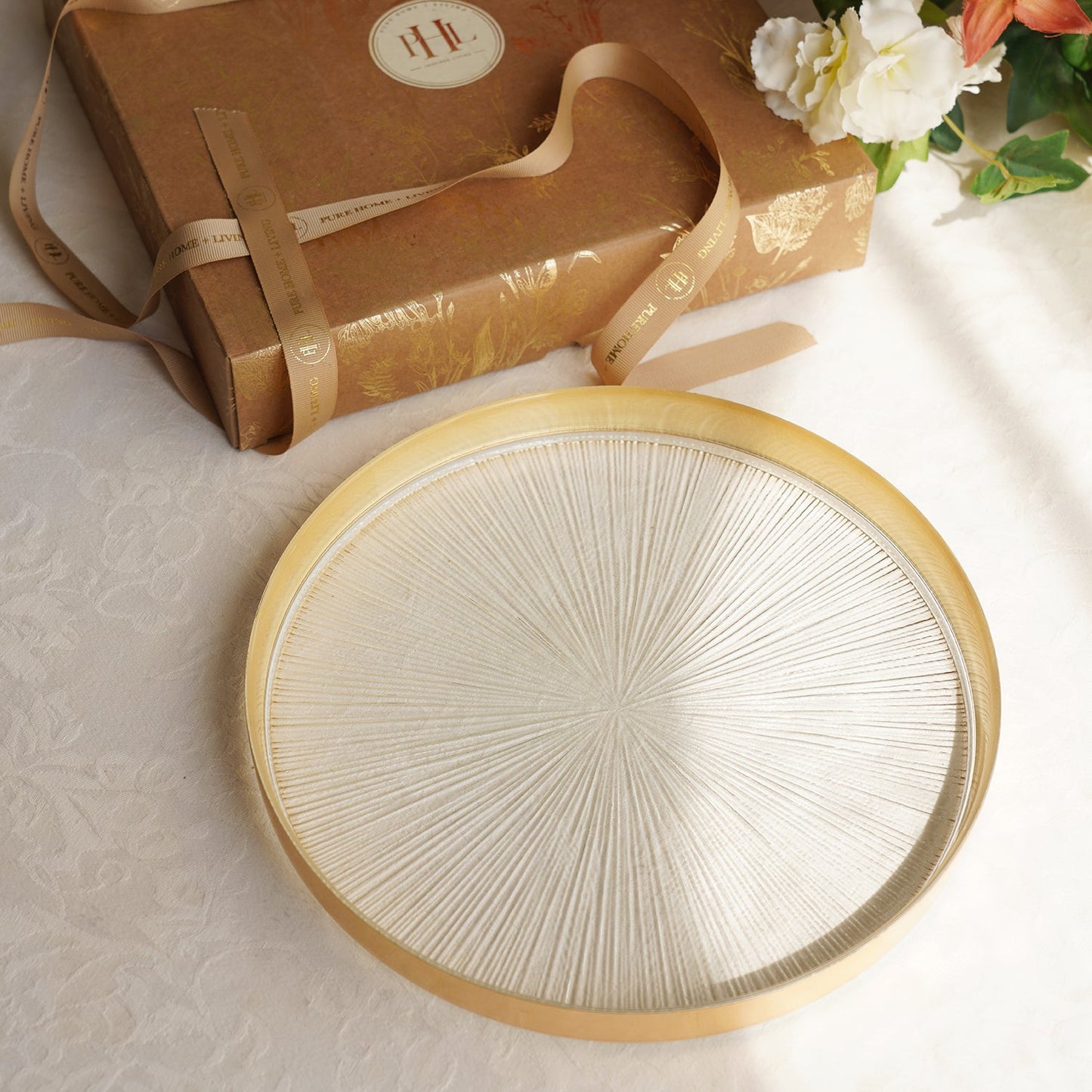 Set of 2 Clear and Gold Dinner Plate with Goil Foil Rim