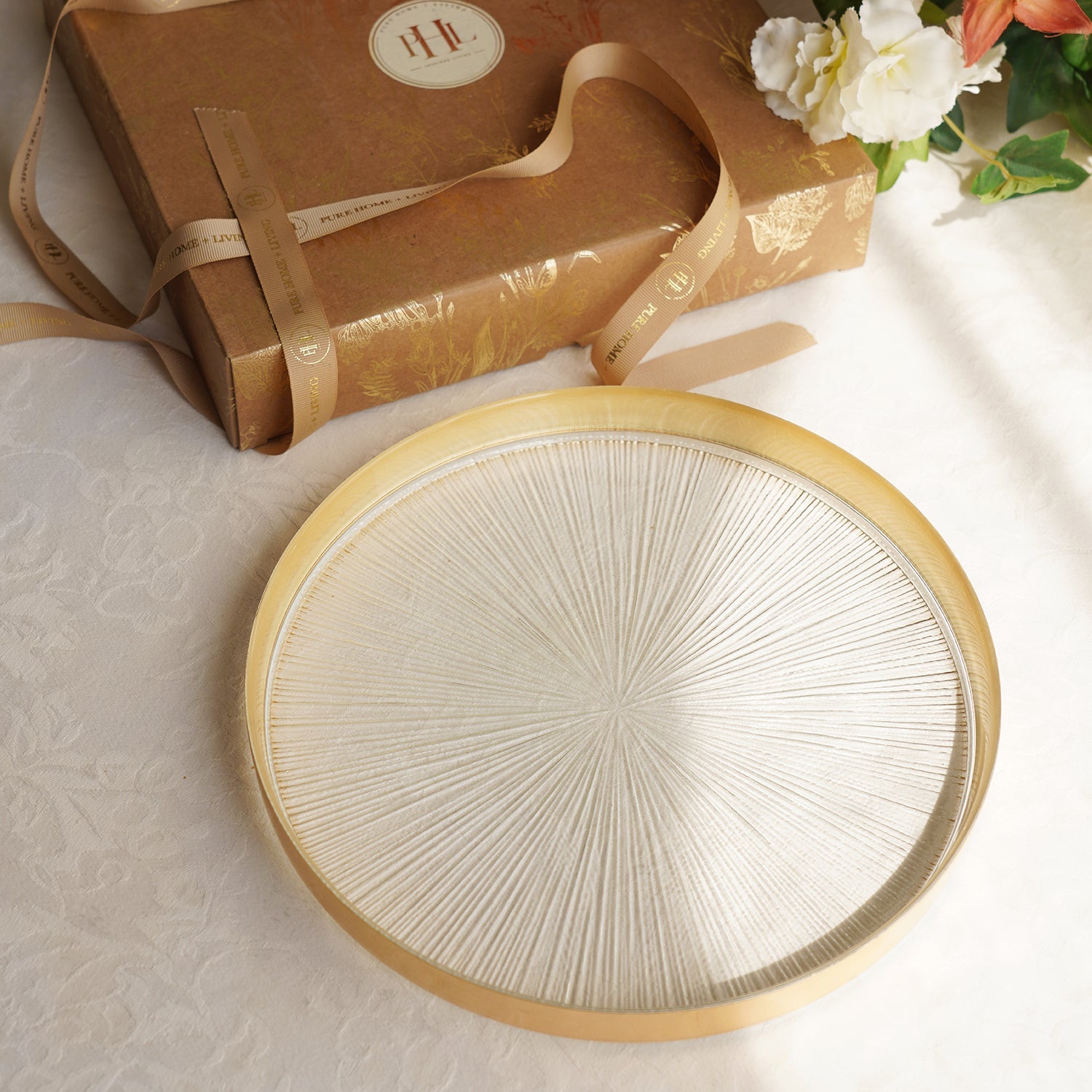 Set of 2 Clear and Gold Dinner Plate with Goil Foil Rim