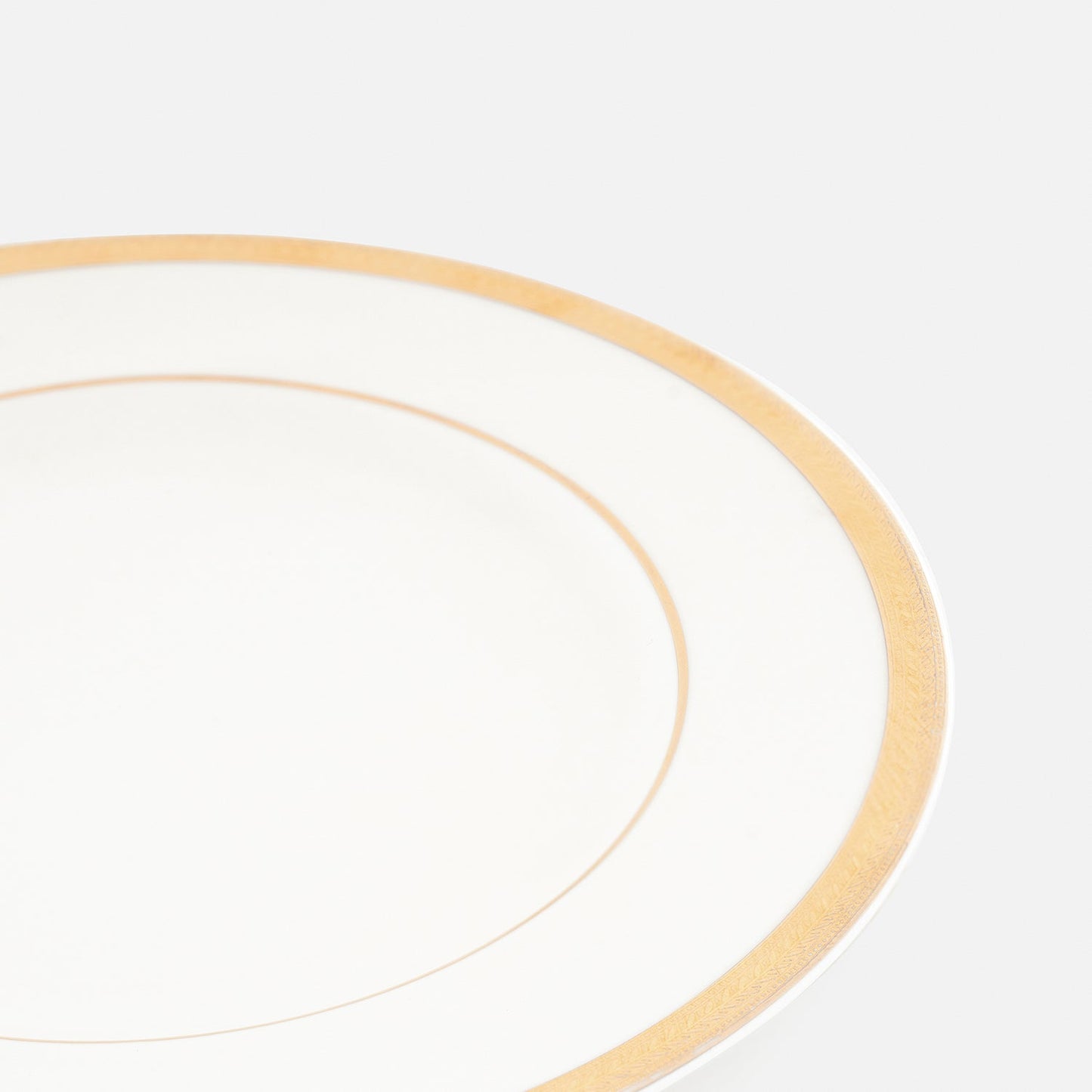 Set of 2 Ivory and Gold Rim Detail Ceramic Dessert Plates