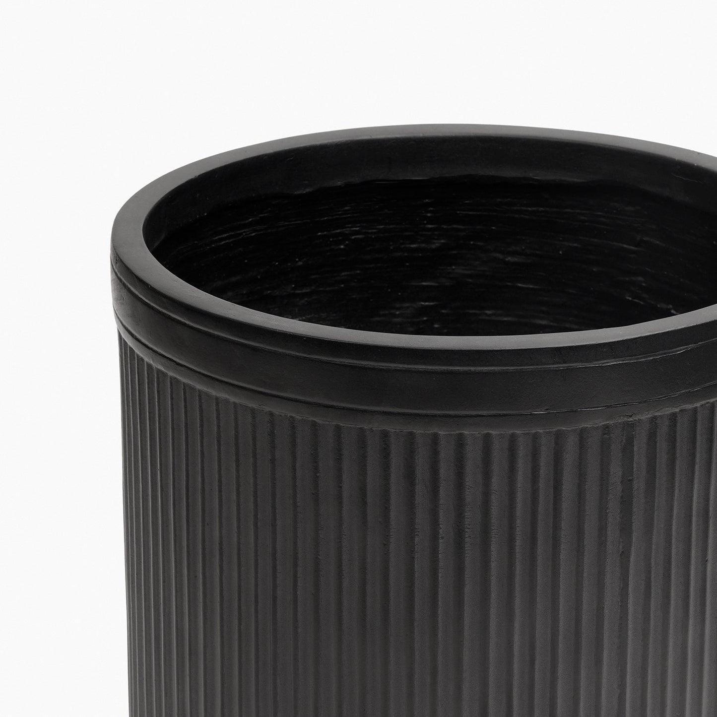 Black Polyfibre Ribbed Pot - Large