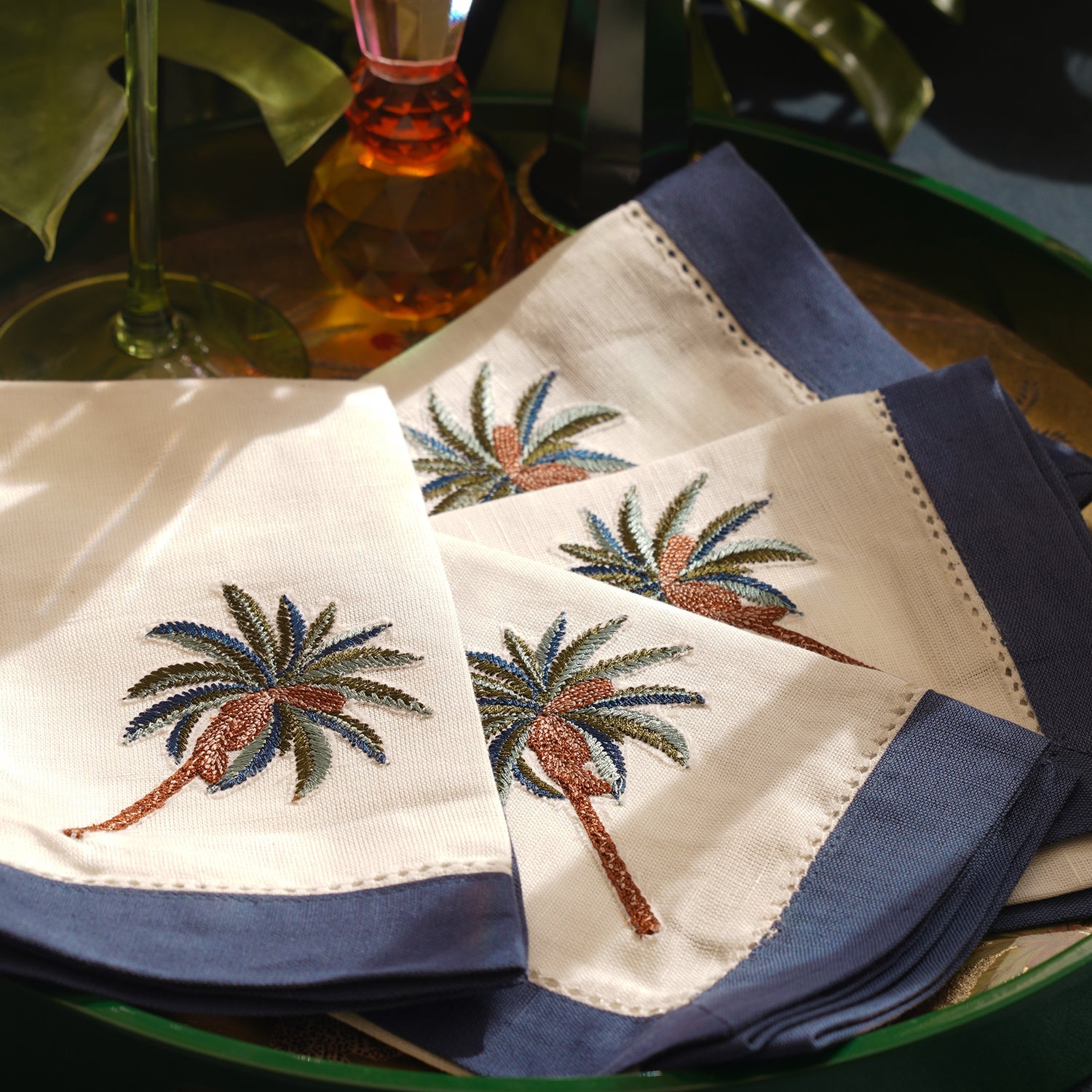 Set of 4 Blue Palm Motif Linen Napkins