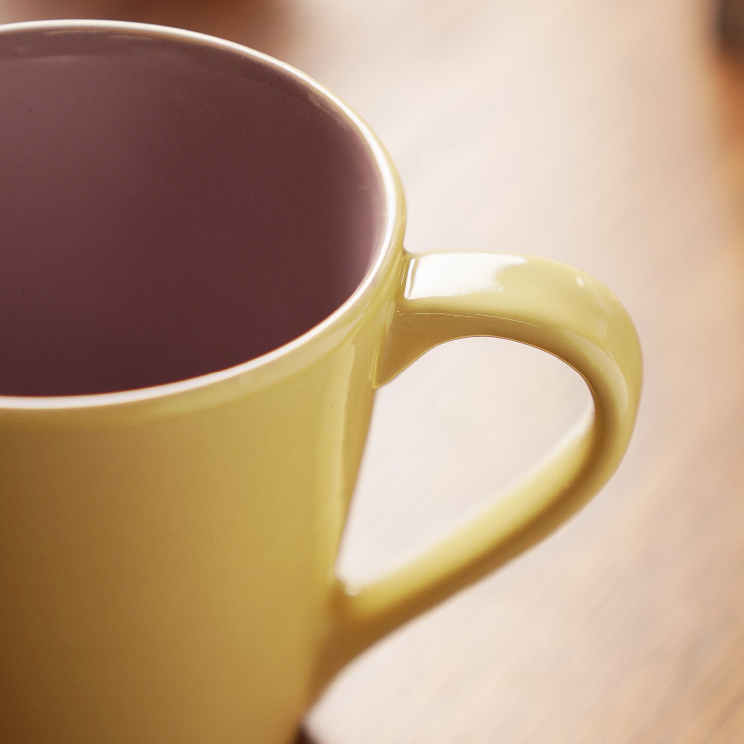 Set of 2 Yellow & Lilac Ceramic Coffee Mugs