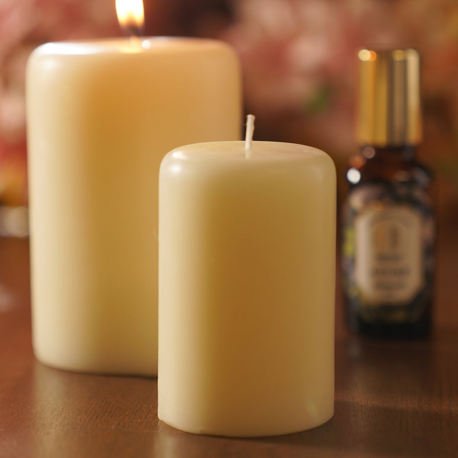 White Lavender & Chamomile Pillar Candle - Small