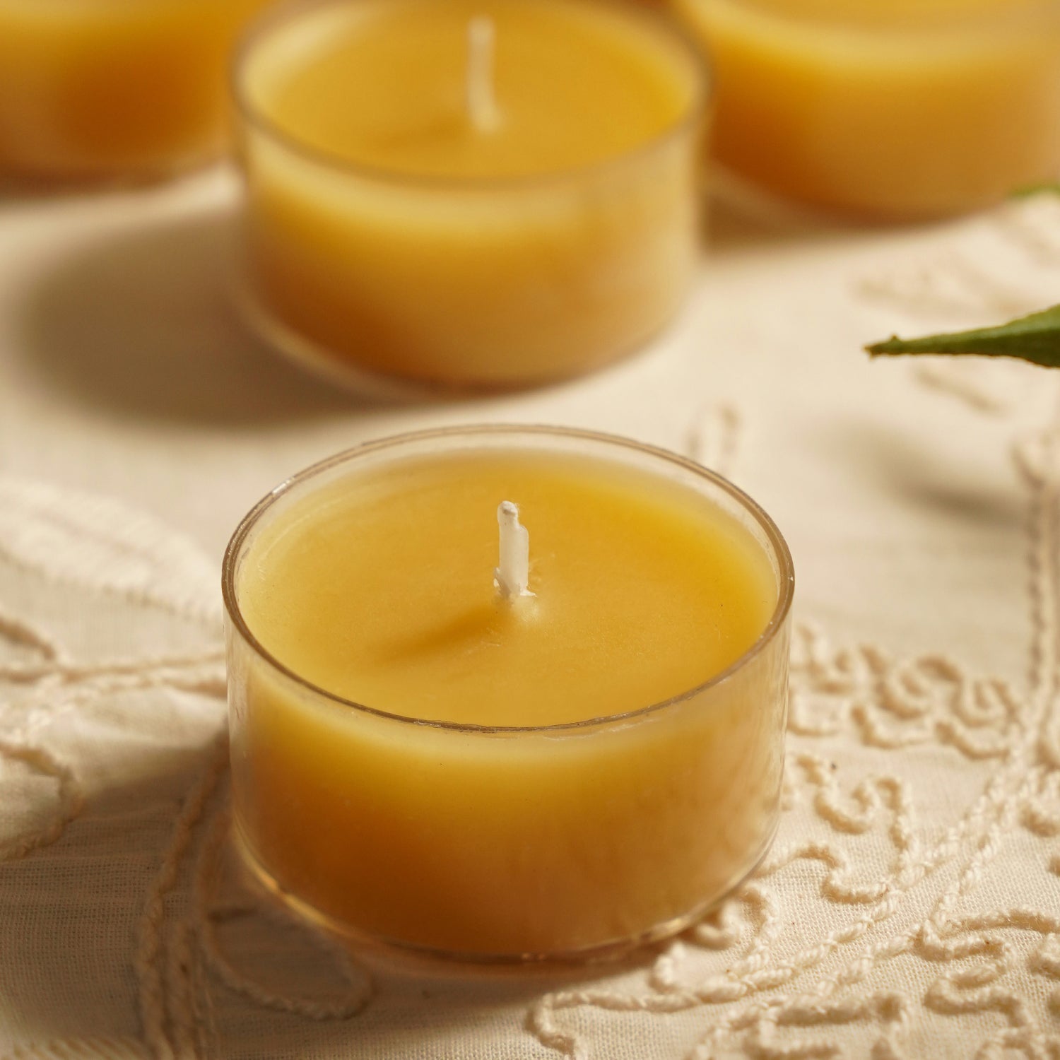 Set of 6 Mustard Oud Tea Lights