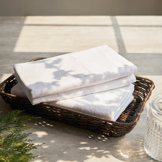 Set of 4 White Sheared Hand Towels