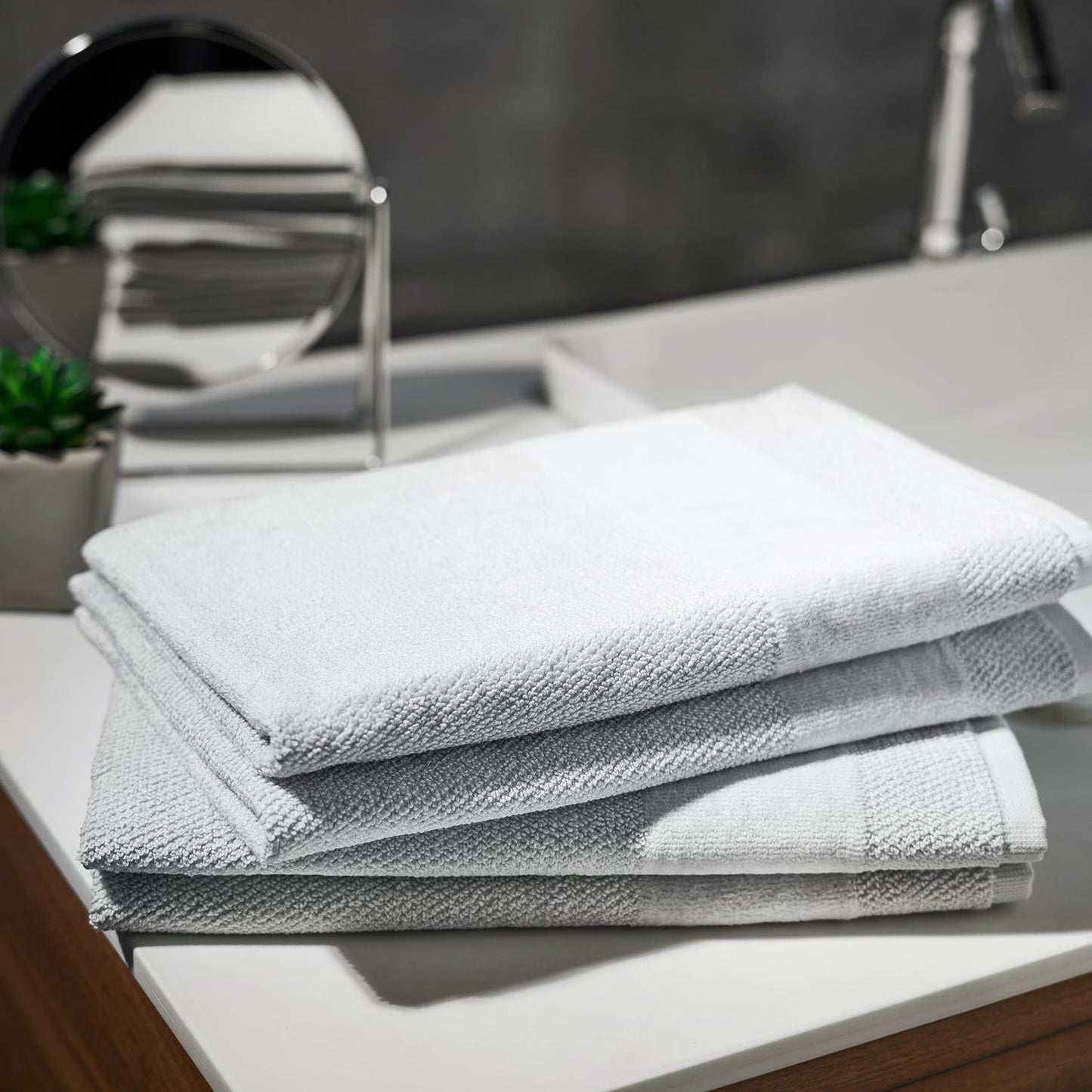 Set of 4 Light Blue Sheared Hand Towels