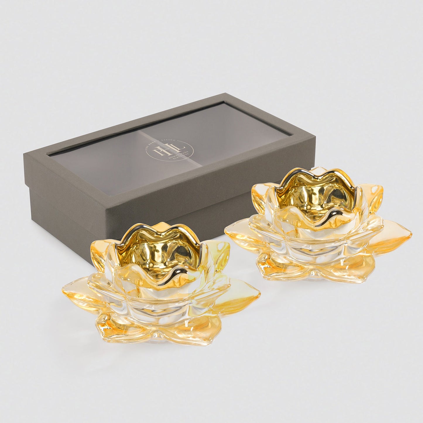 Set of 2 Light Green Glass Lotus Shaped Tealight Holders