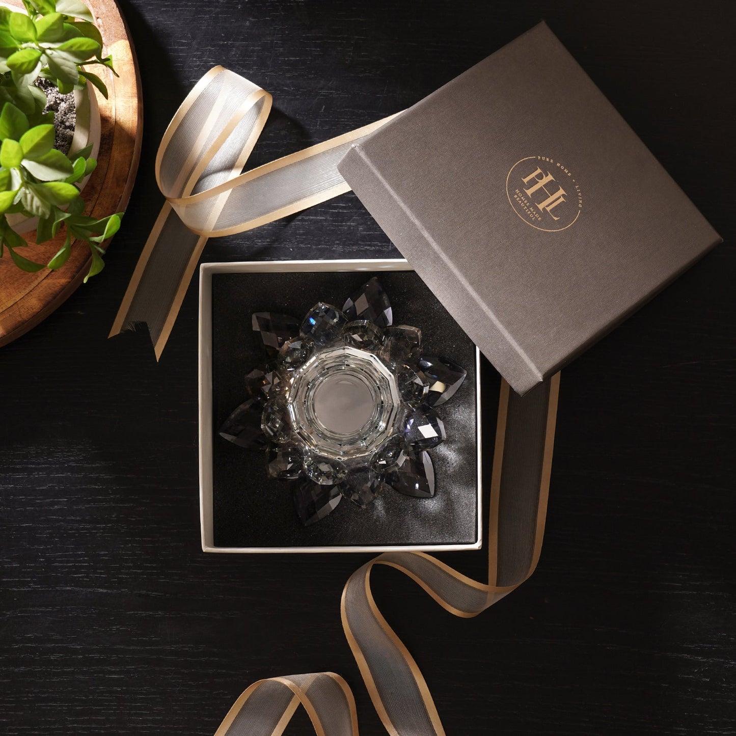 Grey Crystal Lotus Shaped Candle Holder