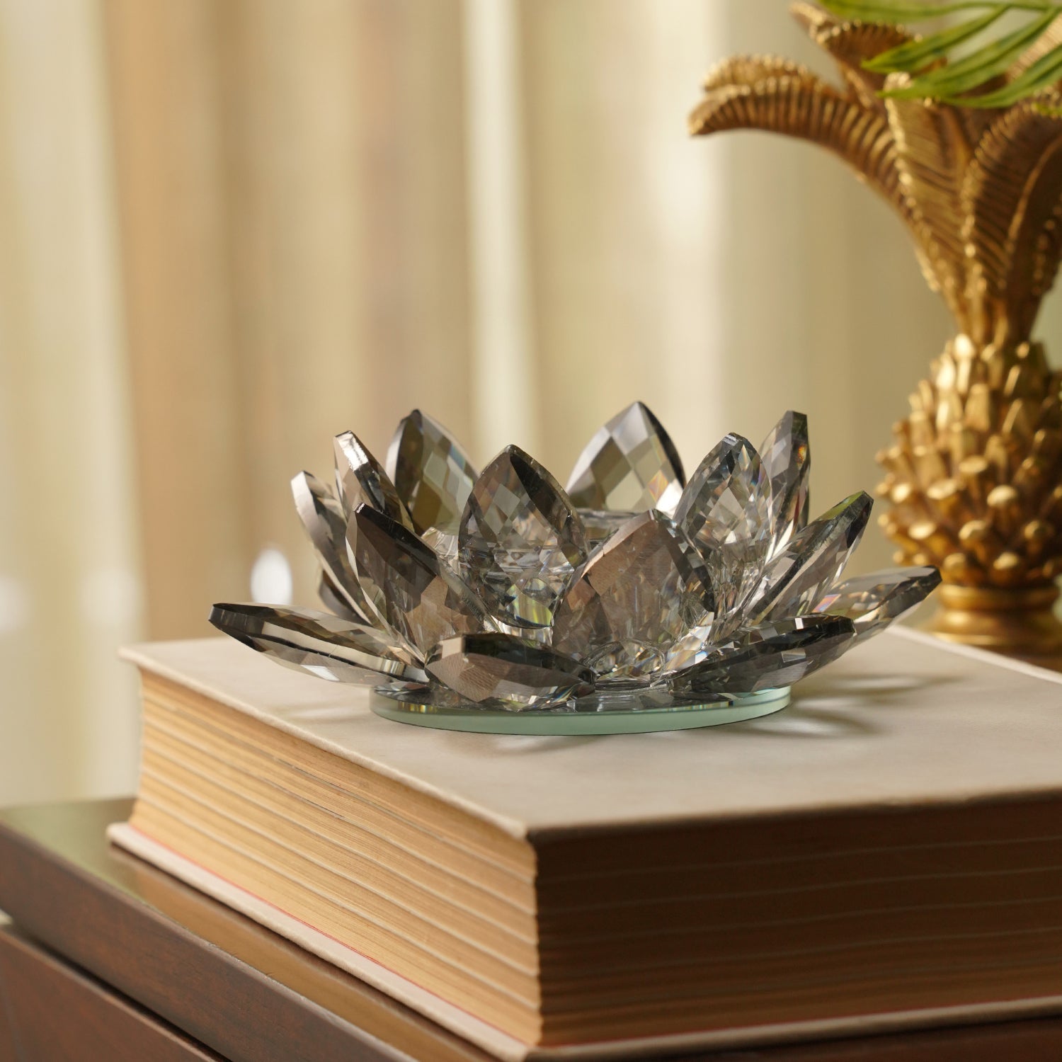 Grey Crystal Lotus Shaped Candle Holder