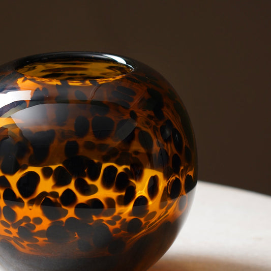 Brown Tortoiseshell Pattern Round Glass Vase