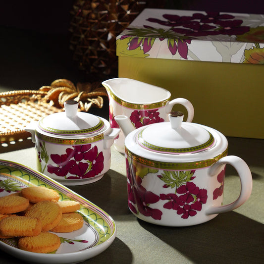 Set of 3 Red & Green Rosabay Print Tea Set