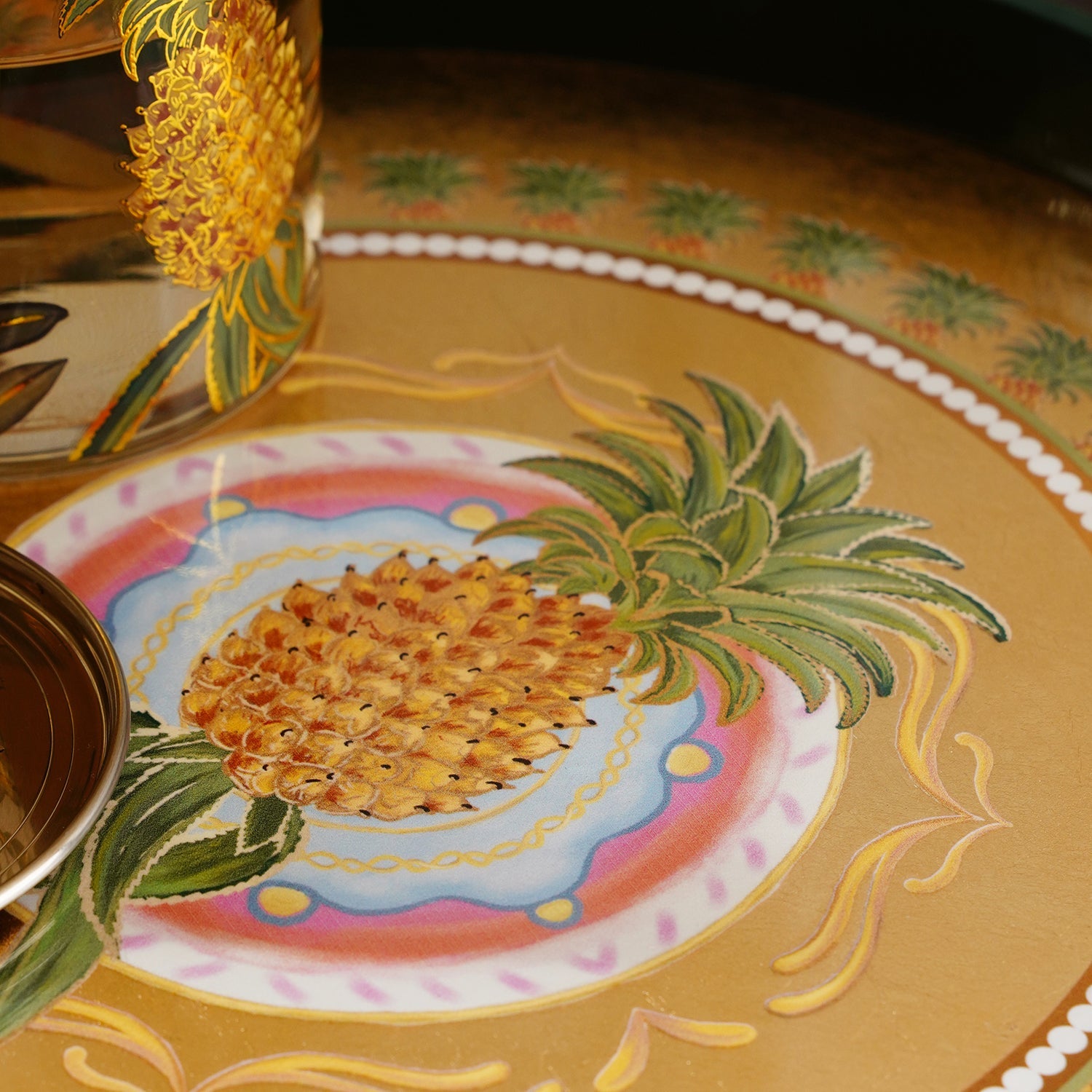 Gold Pineapple MDF Round Serving Tray