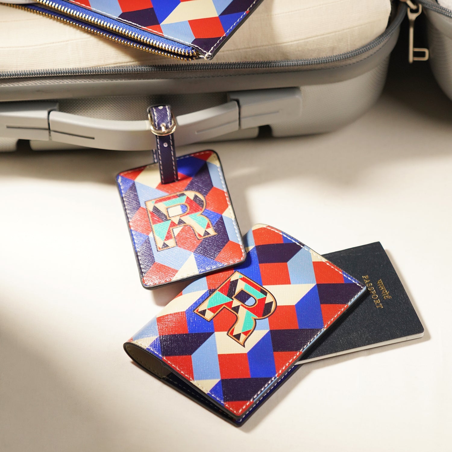 Set of 2 Blue & Peach M Passport Holder & Luggage Tag