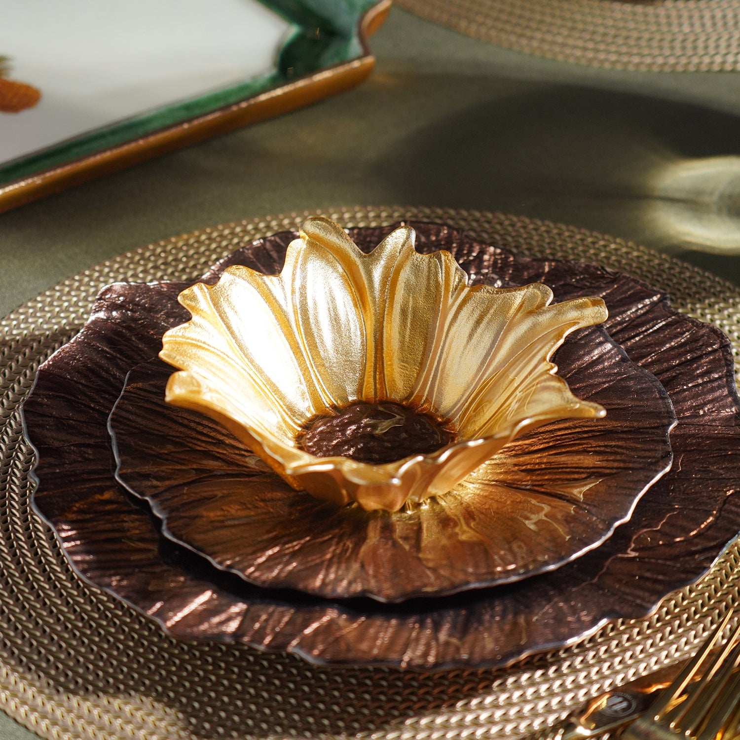 Gold Ombre Flower Shaped Serving Bowl - Large