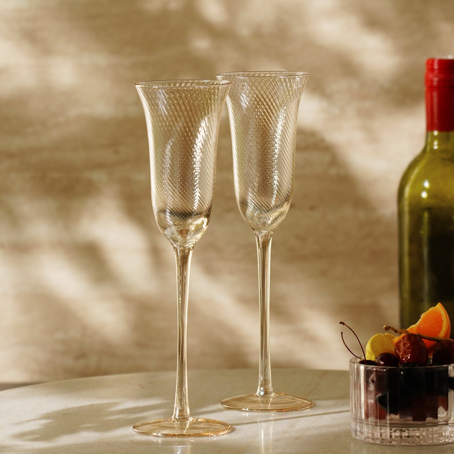 Set of 2 Light Amber Swirl Textured Champagne Flutes