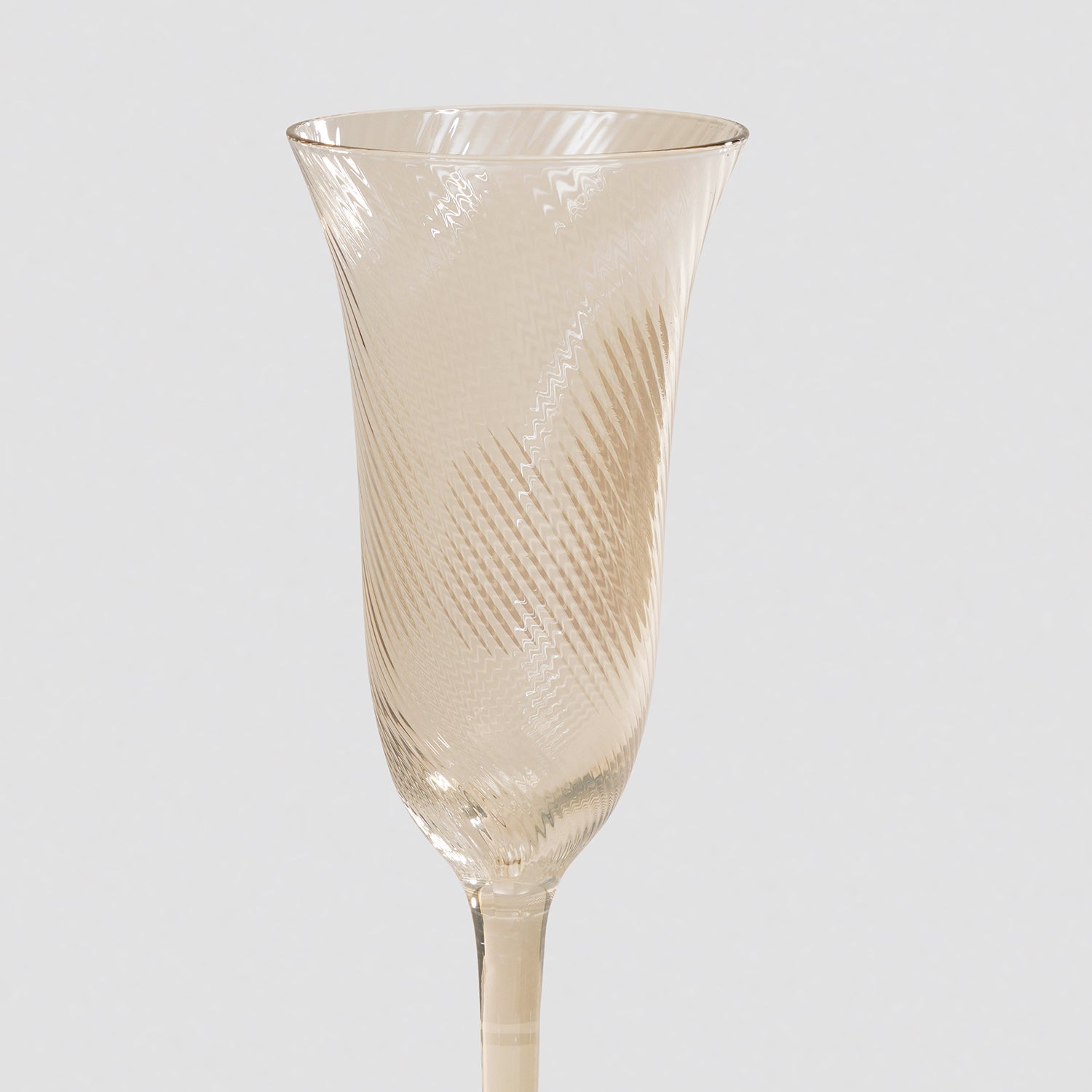 Set of 2 Light Amber Swirl Textured Champagne Flutes