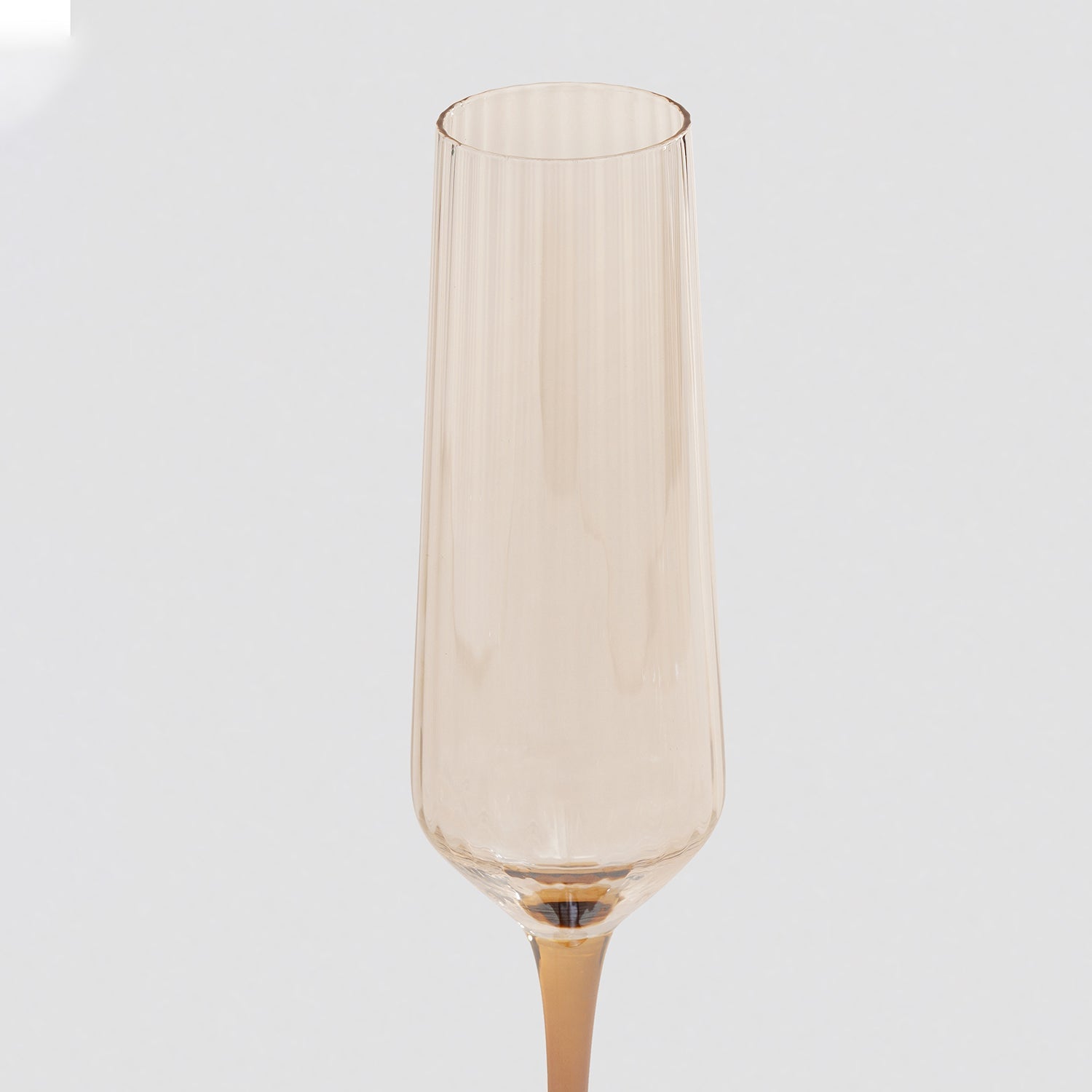 Set of 2 Amber Ombre Ribbed Texture Champagne Flutes