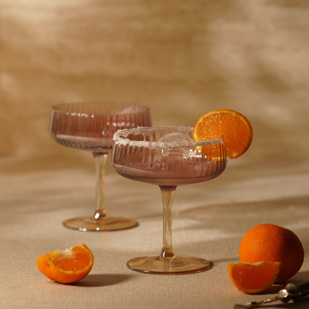 【Pure Home + Living】 Set of 2 Amber Ombre Ribbed Textured Coupes｜セット オブ 2 アンバー オンブレ リブ クープ｜11×11×12cm