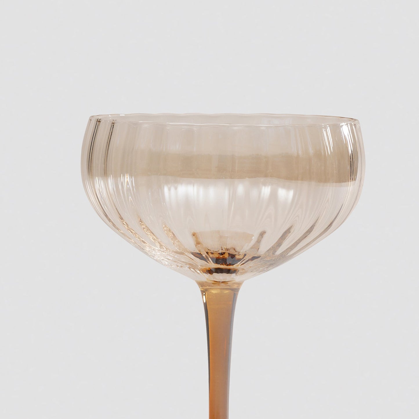 Set of 2 Light Amber Ombre Ribbed Coupes