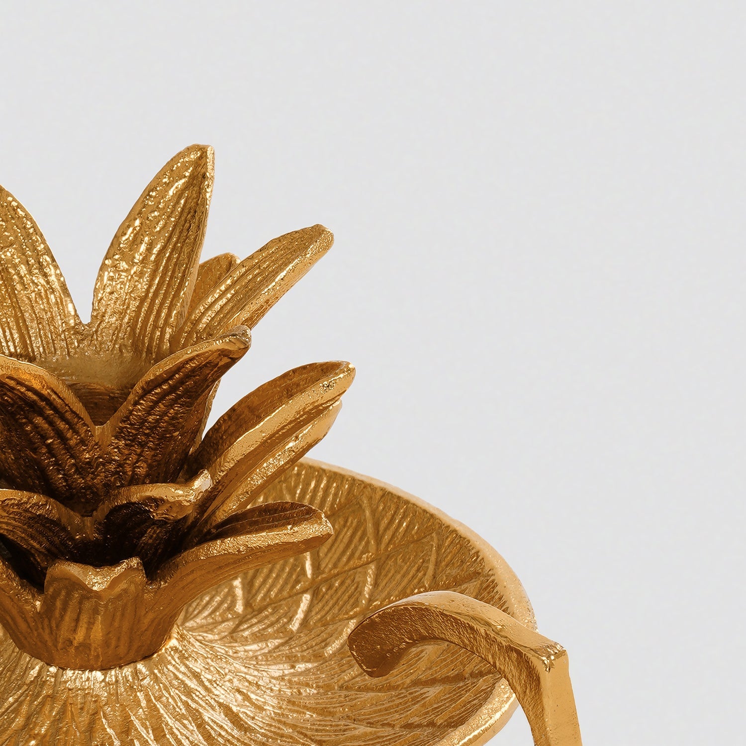 Gold Pineapple Textured Candle Holder