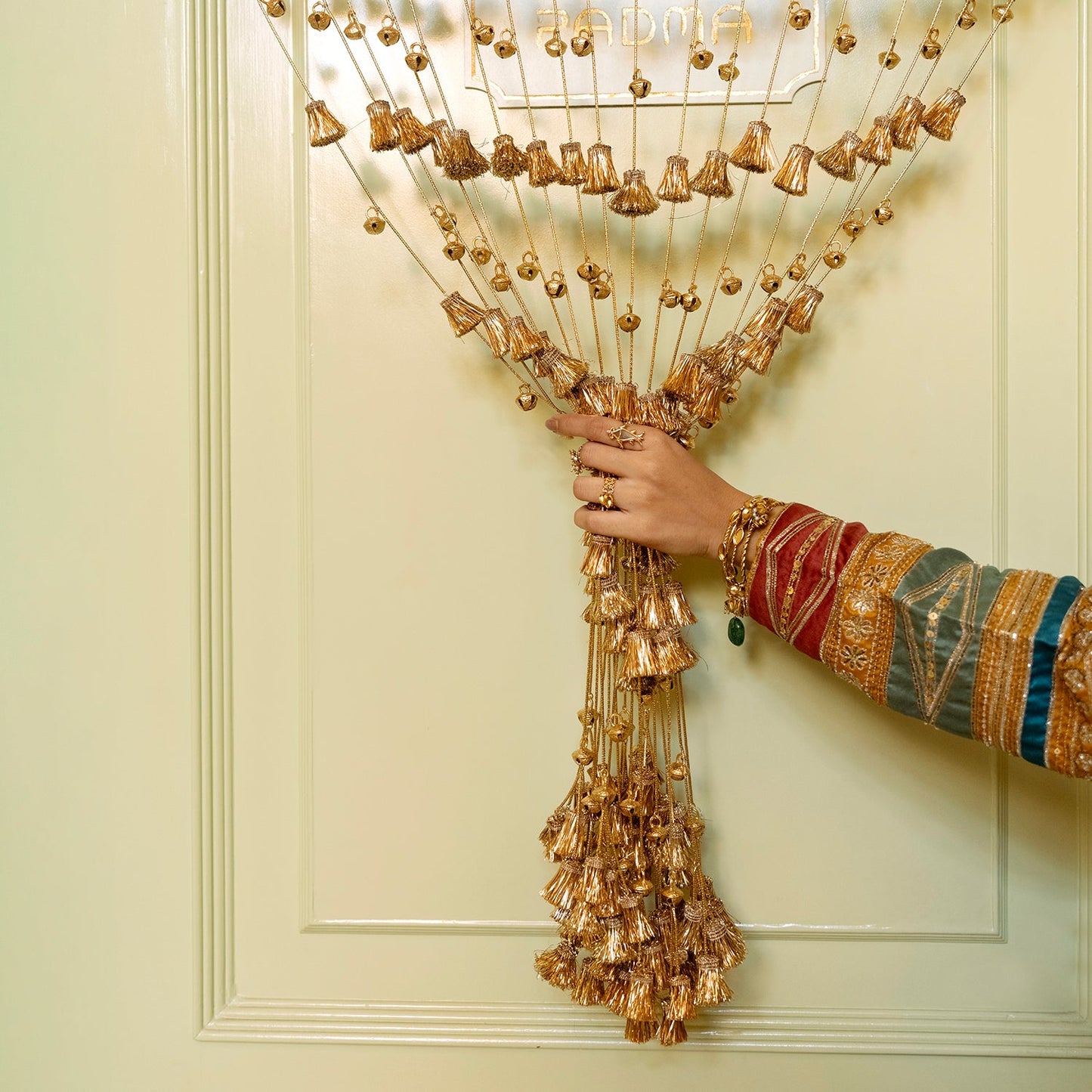 Set of 2 Guldasta Side Hangings