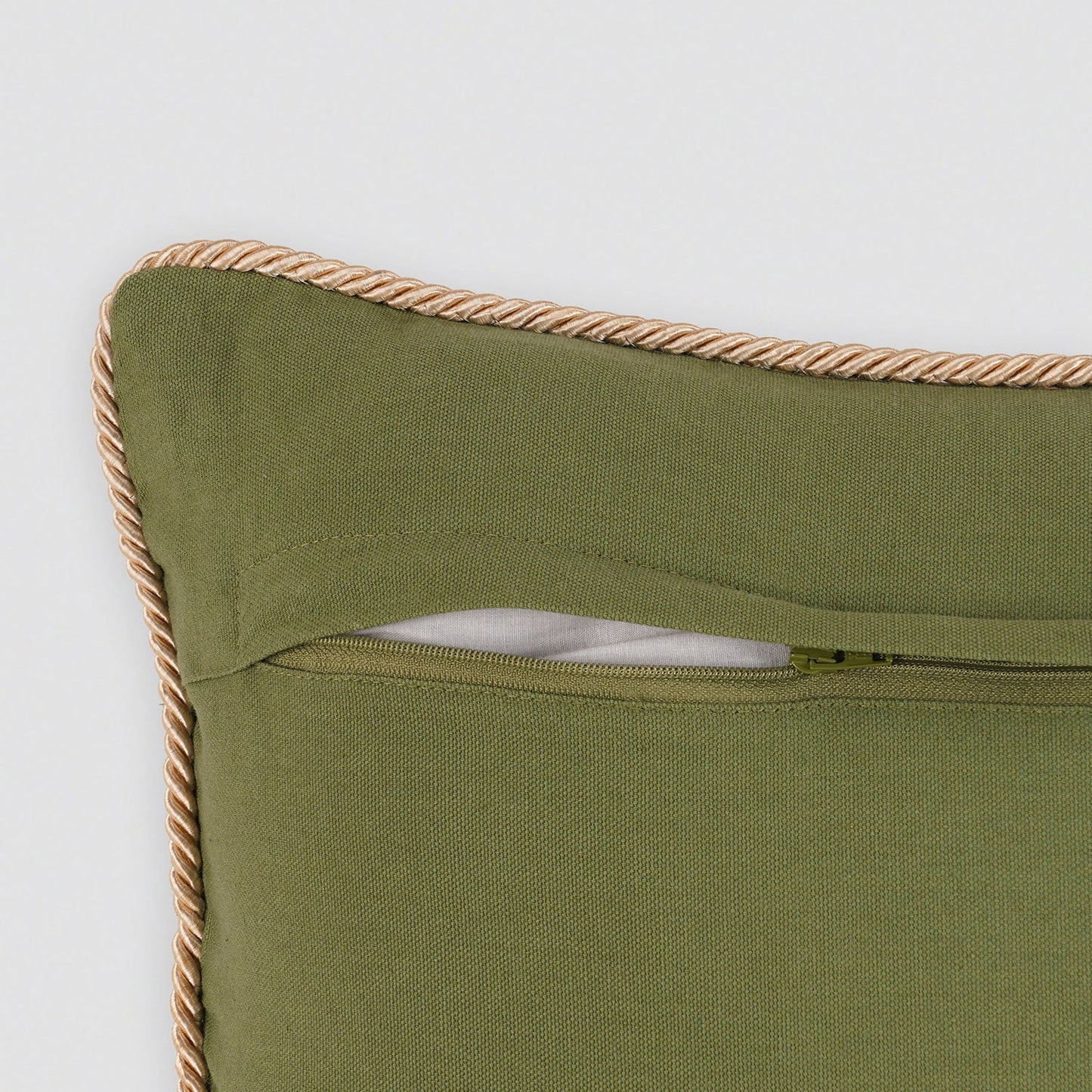 Green Jardin De Rose Cushion Cover