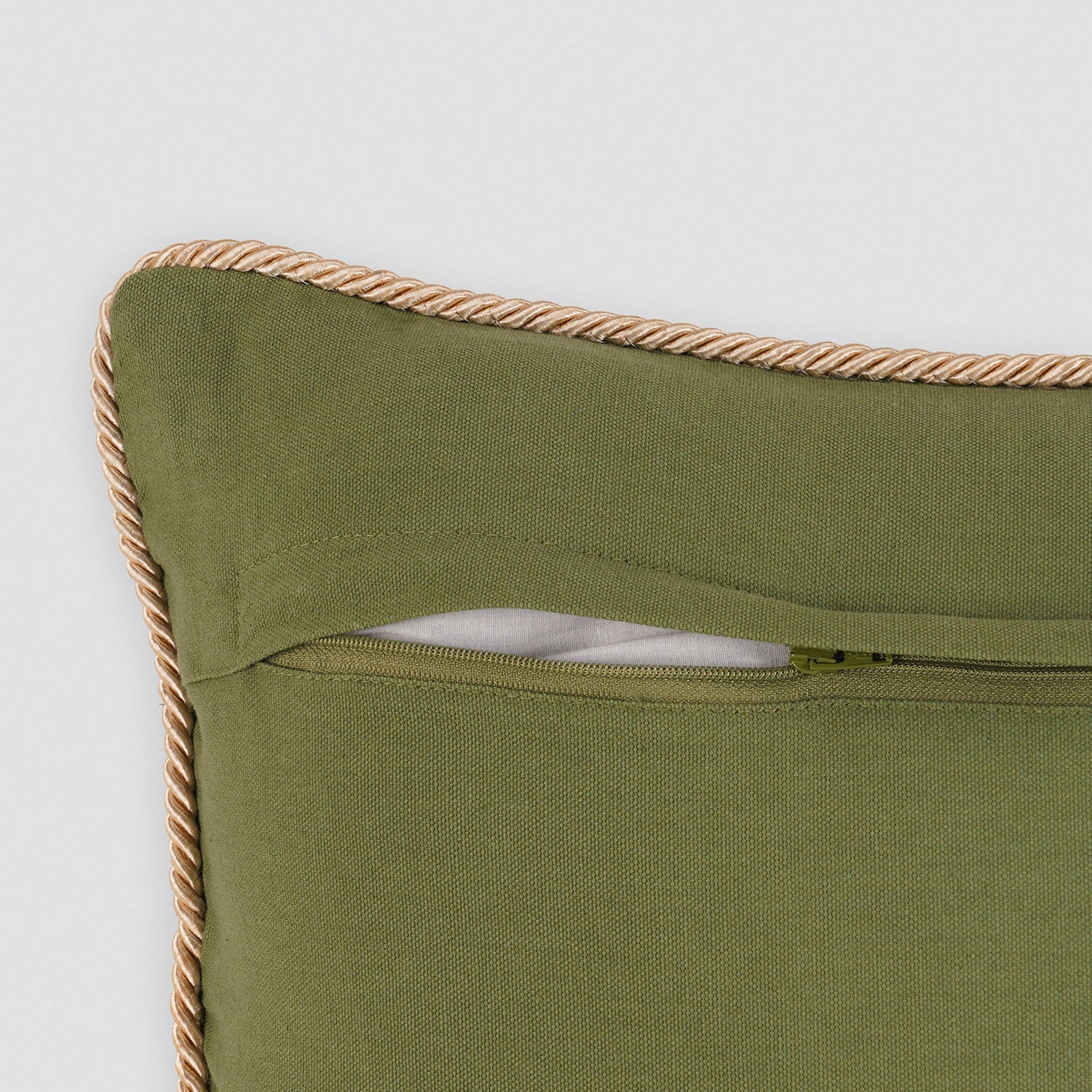 Green Jardin De Rose Cushion Cover
