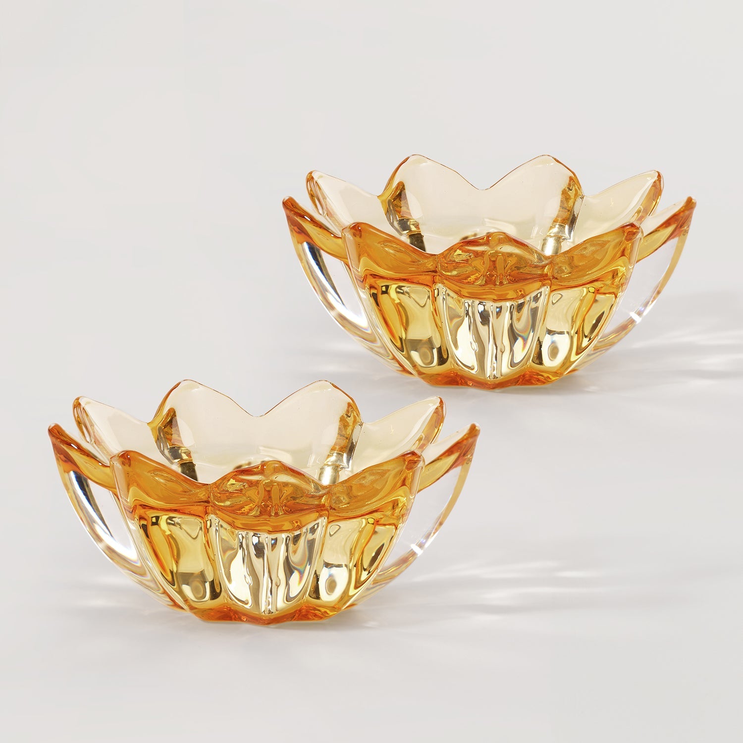 Set of 2 Amber Floral Shaped Tealight Holder