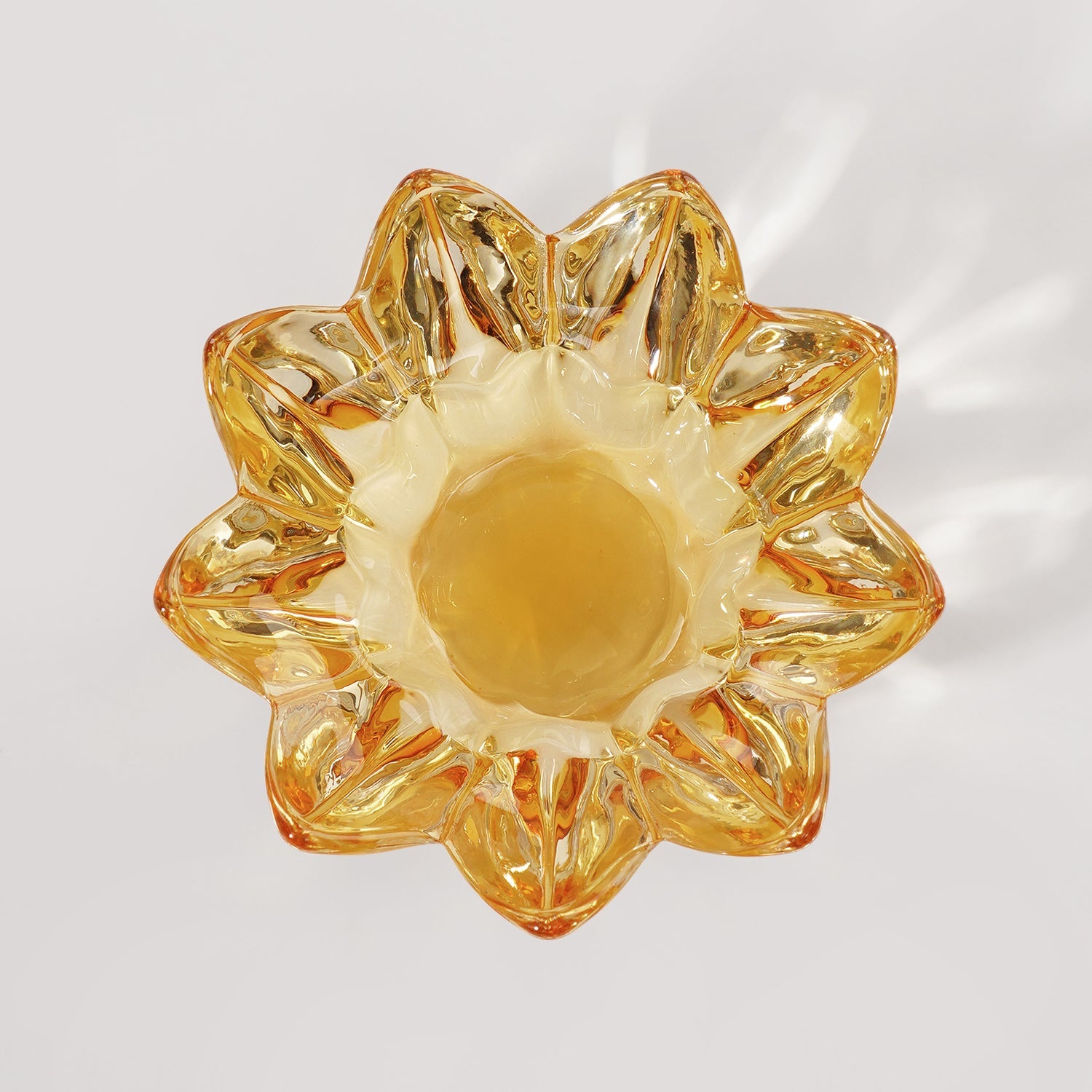 Set of 2 Amber Floral Shaped Tealight Holder