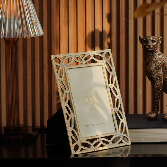 Beige Gold Plated Entangled Metal Photoframe - Small