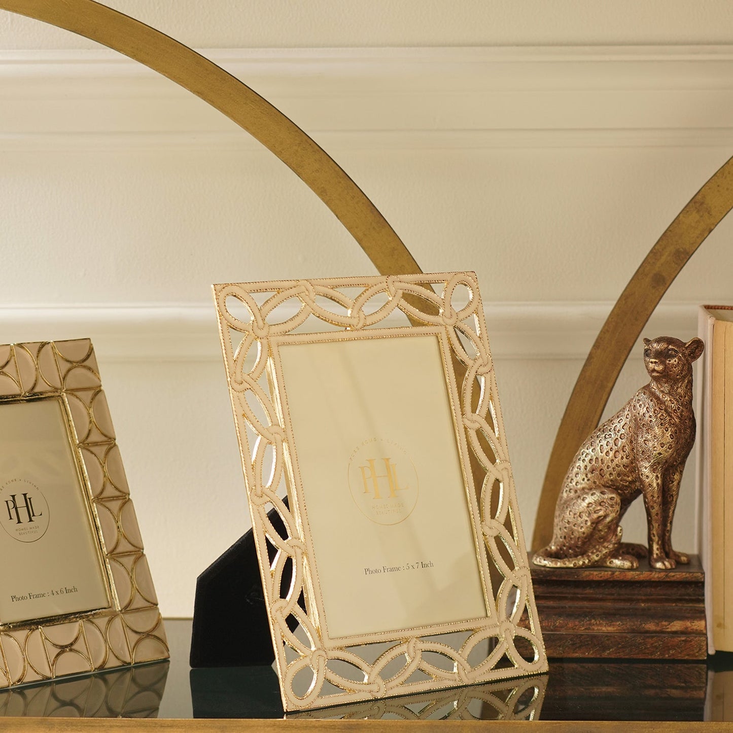 Beige Gold Plated Entangled Metal Photoframe - Large