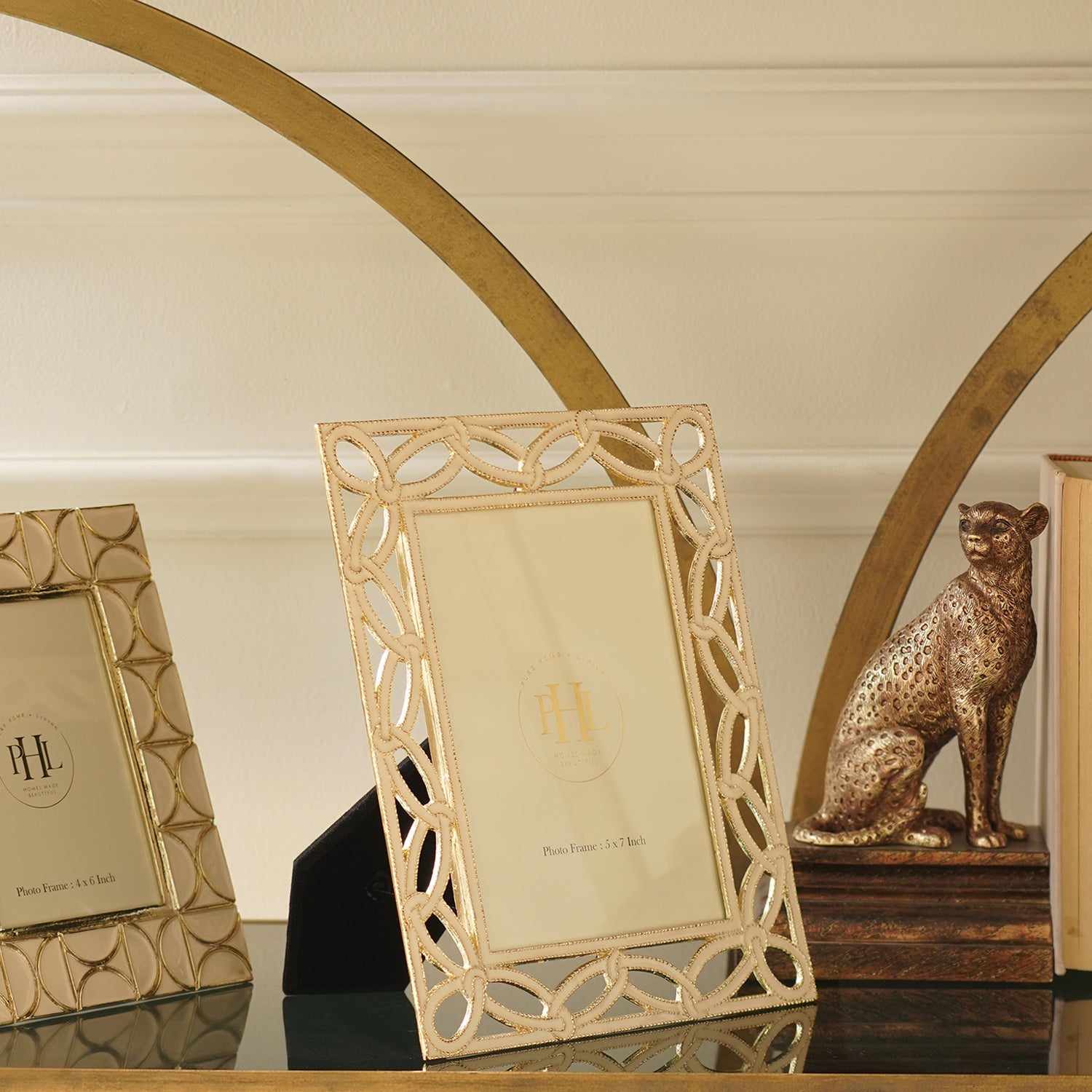 Beige Gold Plated Entangled Metal Photoframe - Large