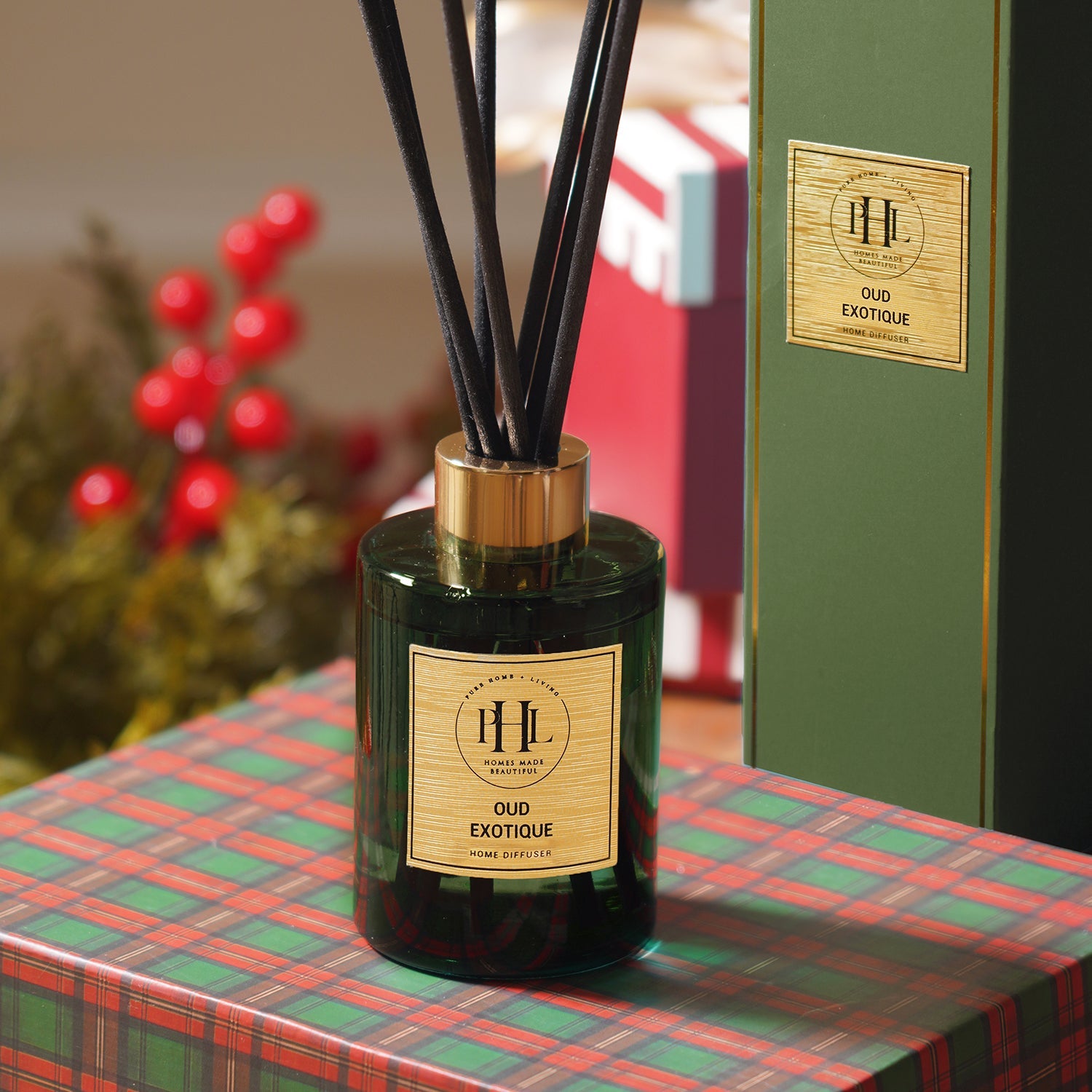 Oud Exotique Glass Reed Diffuser - Green