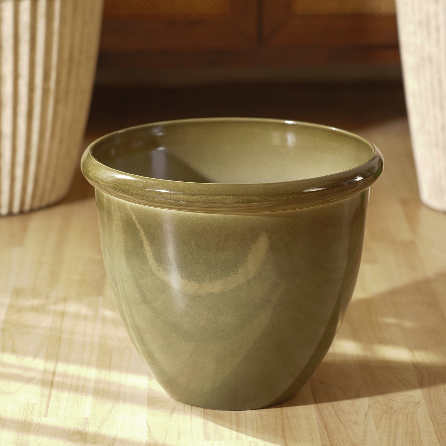 Olive Recycled Plastic Pot - Medium