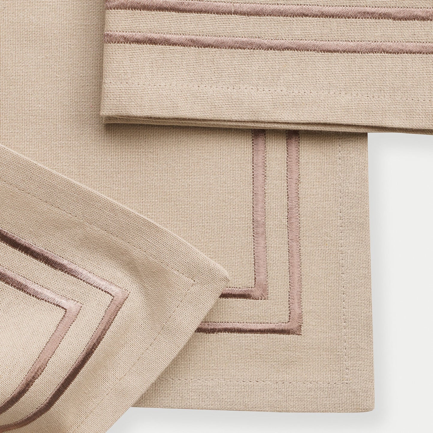 Set of 4 Beige Cotton Napkins with Contrast Embroidery
