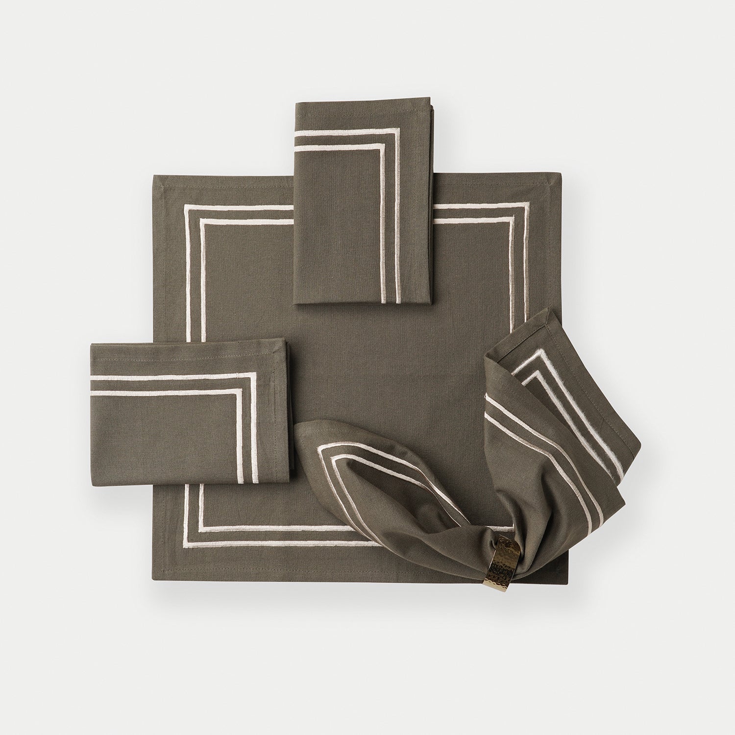 Set of 4 Taupe Cotton Napkins with Contrast Embroidery