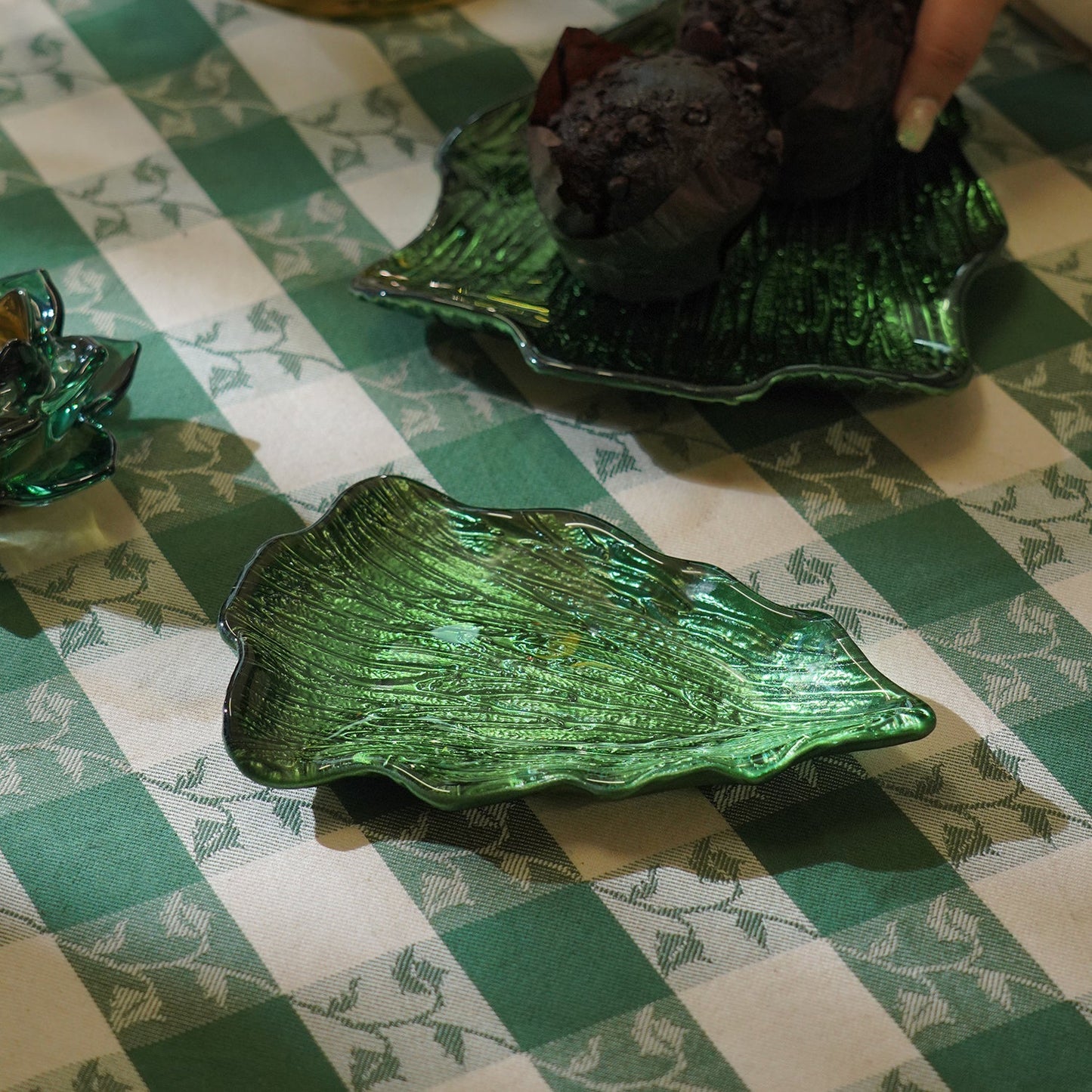 Green Christmas Tree Shaped Glass Decorative Platter - Small