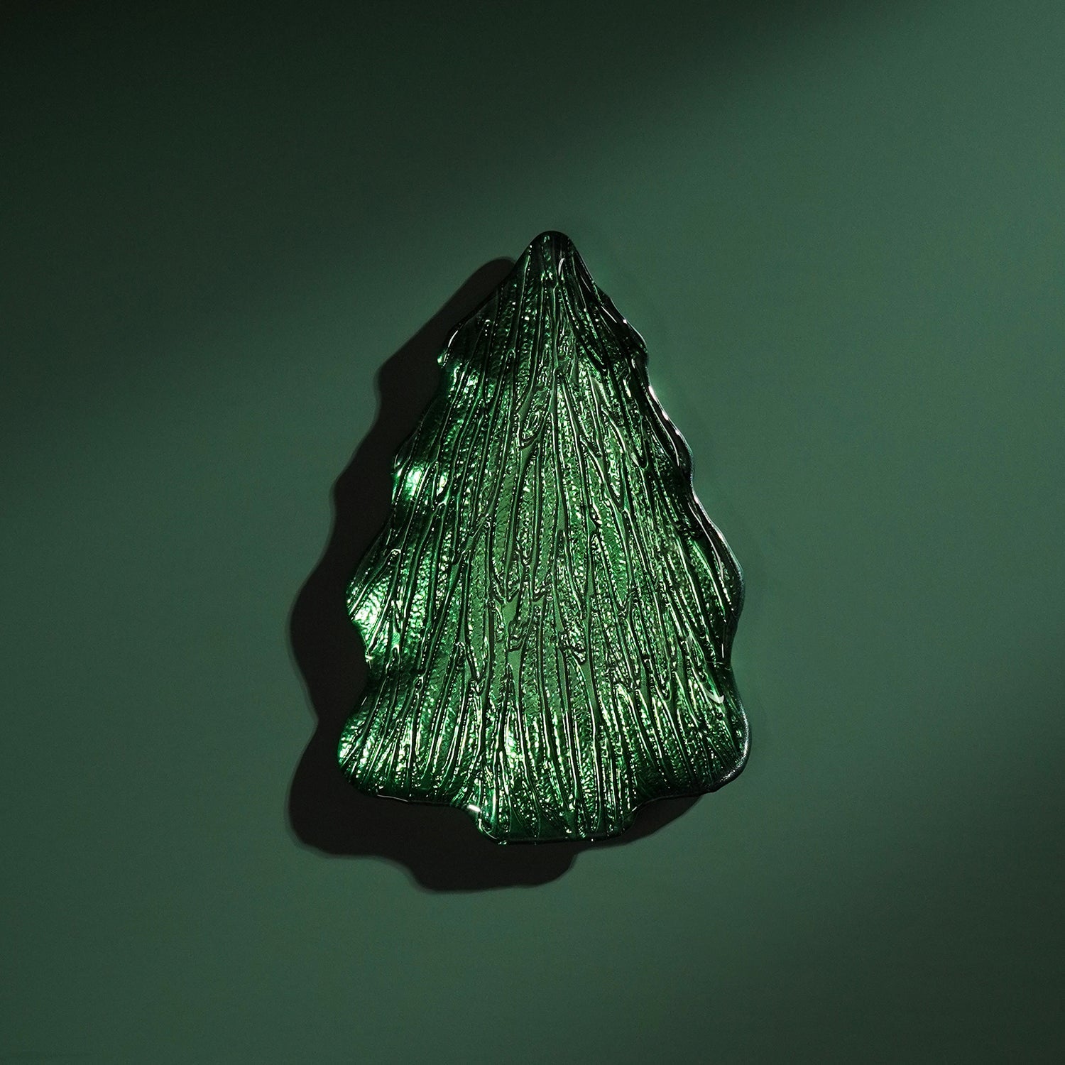Green Christmas Tree Shaped Glass Decorative Platter - Large