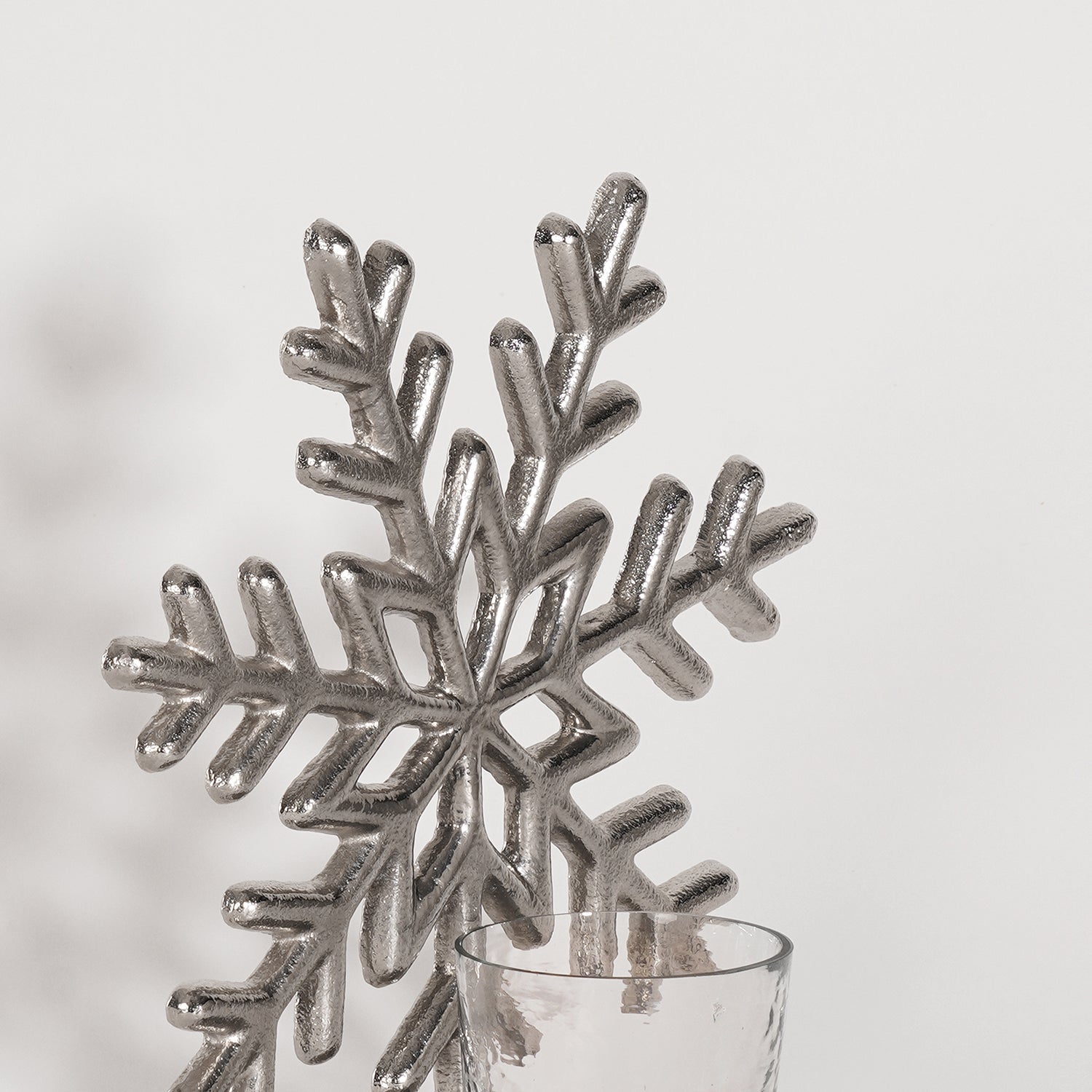 Silver Metal Snowflake with Hammered Tealight Holder