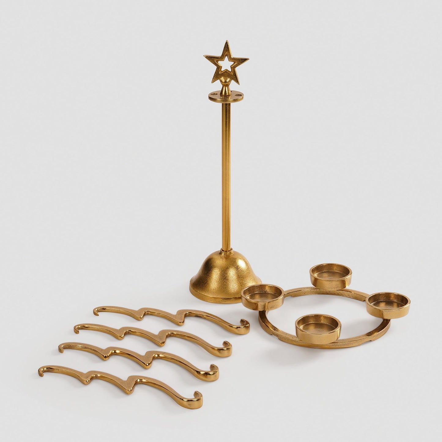 Gold Metal 4 Slot Christmas Tree Tealight Holder