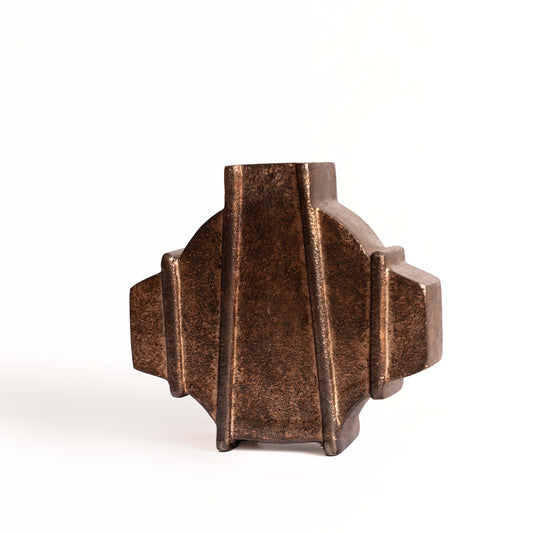 SIFAR VESSEL 22.7(L) x 8.8(B) x 21.1(H)