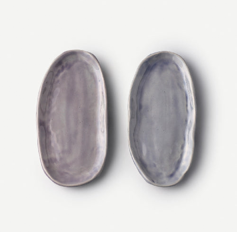 ARCANA MAUVE PLATTER (SET OF 2) 17.9(長さ) x 8.4(幅) x 1.9(高さ)