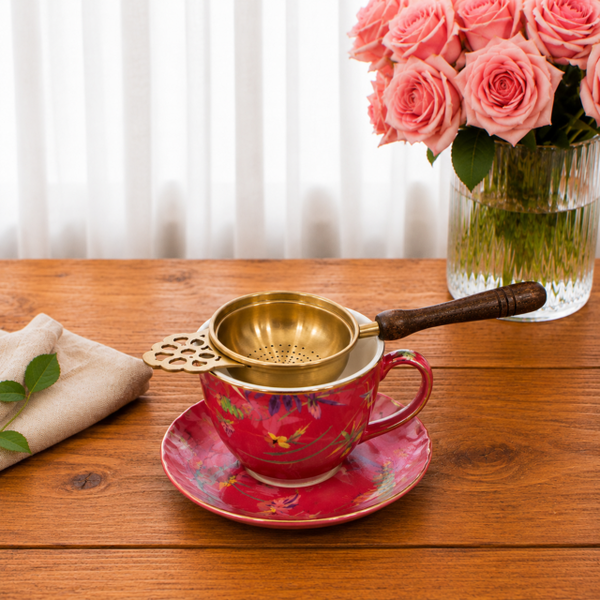 【Octavius】 Brass Tea Strainer with Wooden Handle & Holder｜真鍮 ティーストレーナー 木製ハンドル・ホルダー付き