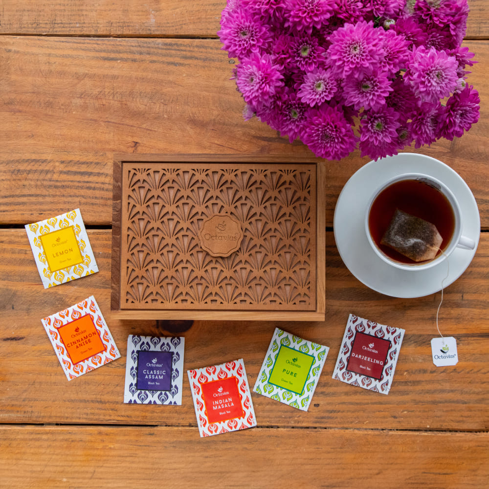 Assortment of fine teas - 90 teabags in Tropical Palm cutwork wooden box with a sliding lid 90teabags