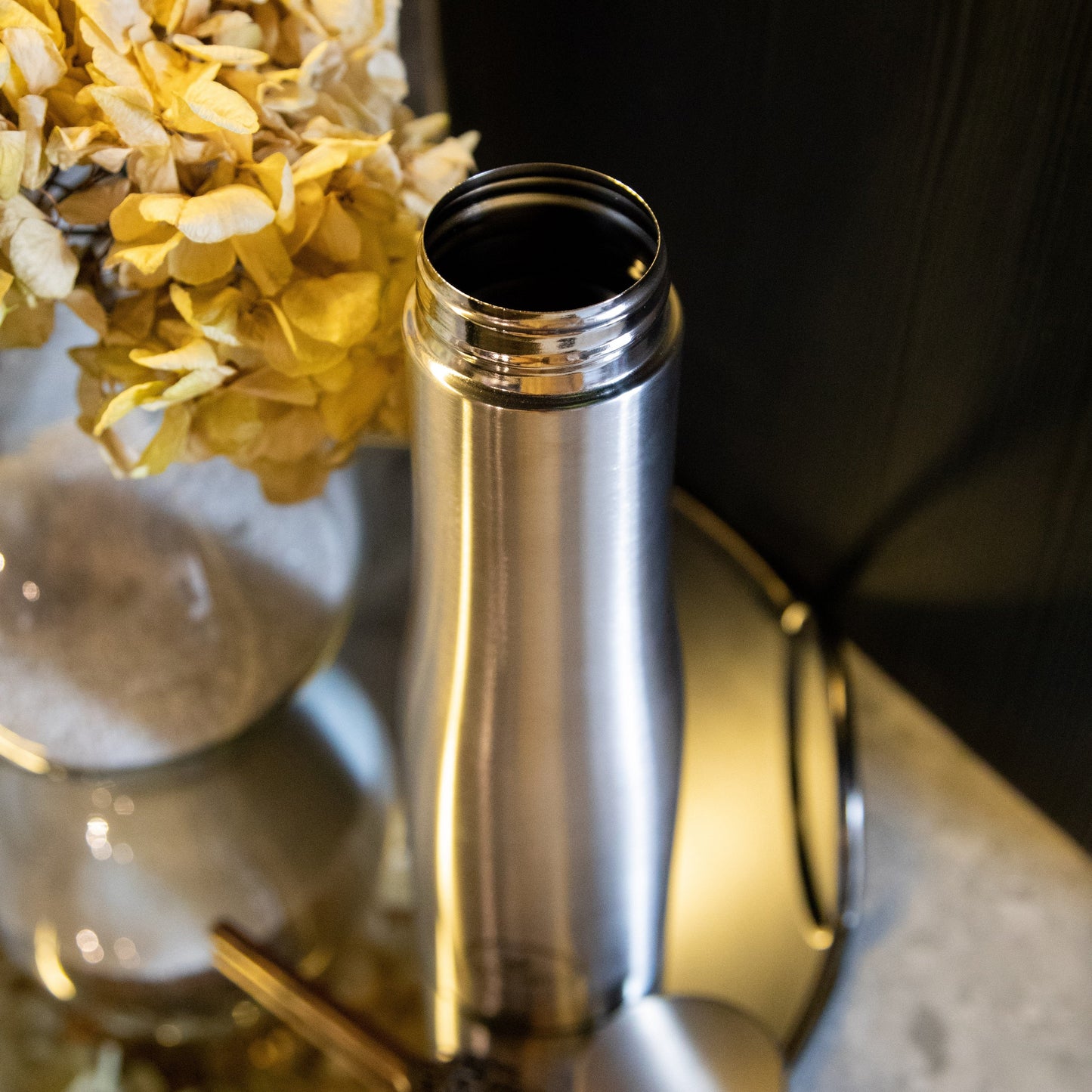 Stainless steel water bottle 1g