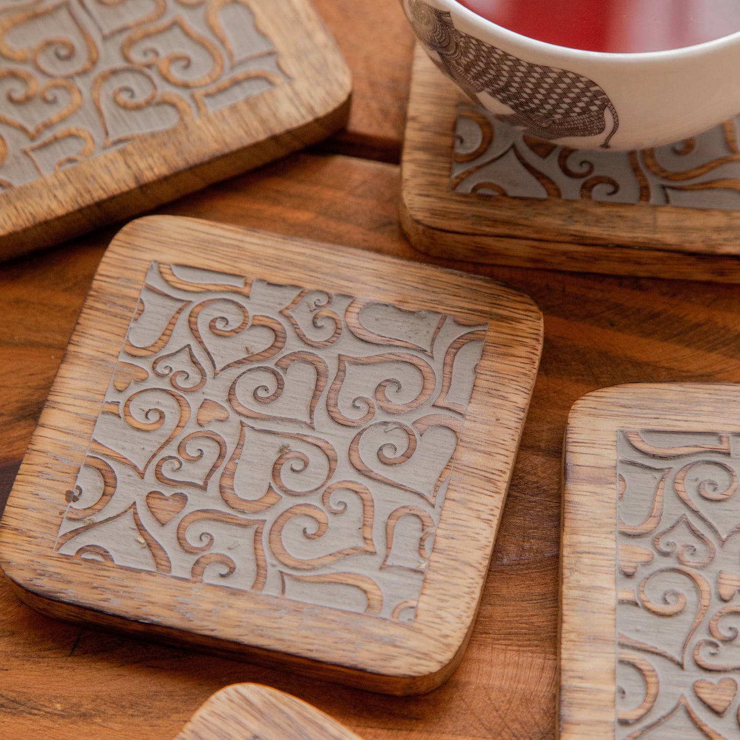 Ornate Swirl Sesham Wood Coasters with Holder – Handcrafted Set of 6 Pack of 6